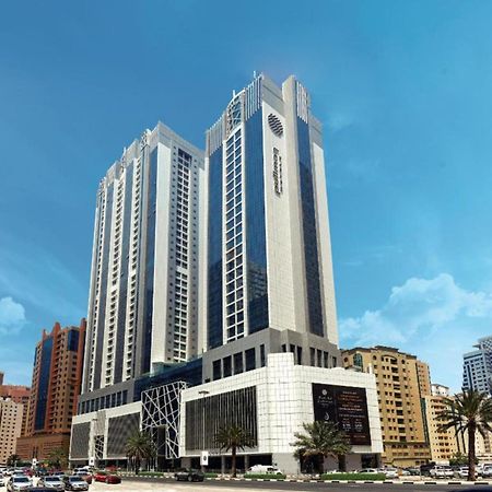 Pullman Sharjah Hotell Exteriör bild The Ritz-Carlton, Dubai